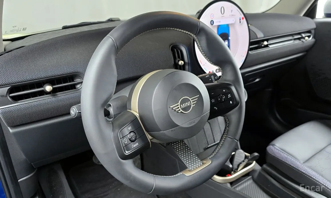 Mini Cooper 2024 Classic