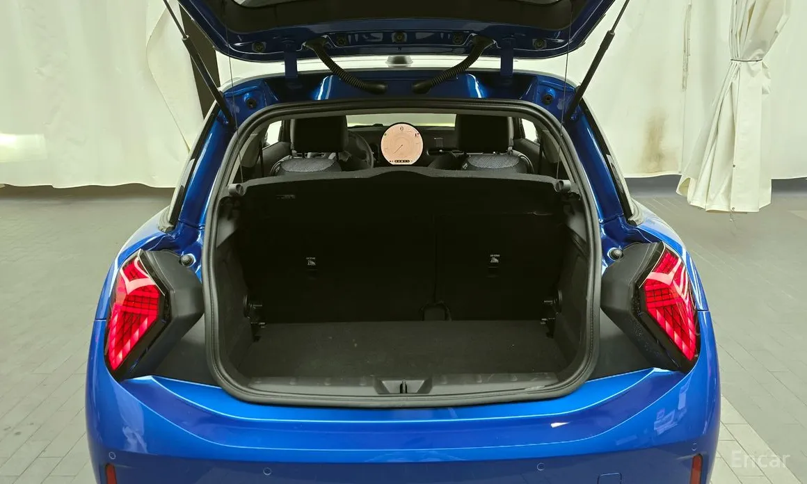 Mini Cooper 2024 Classic