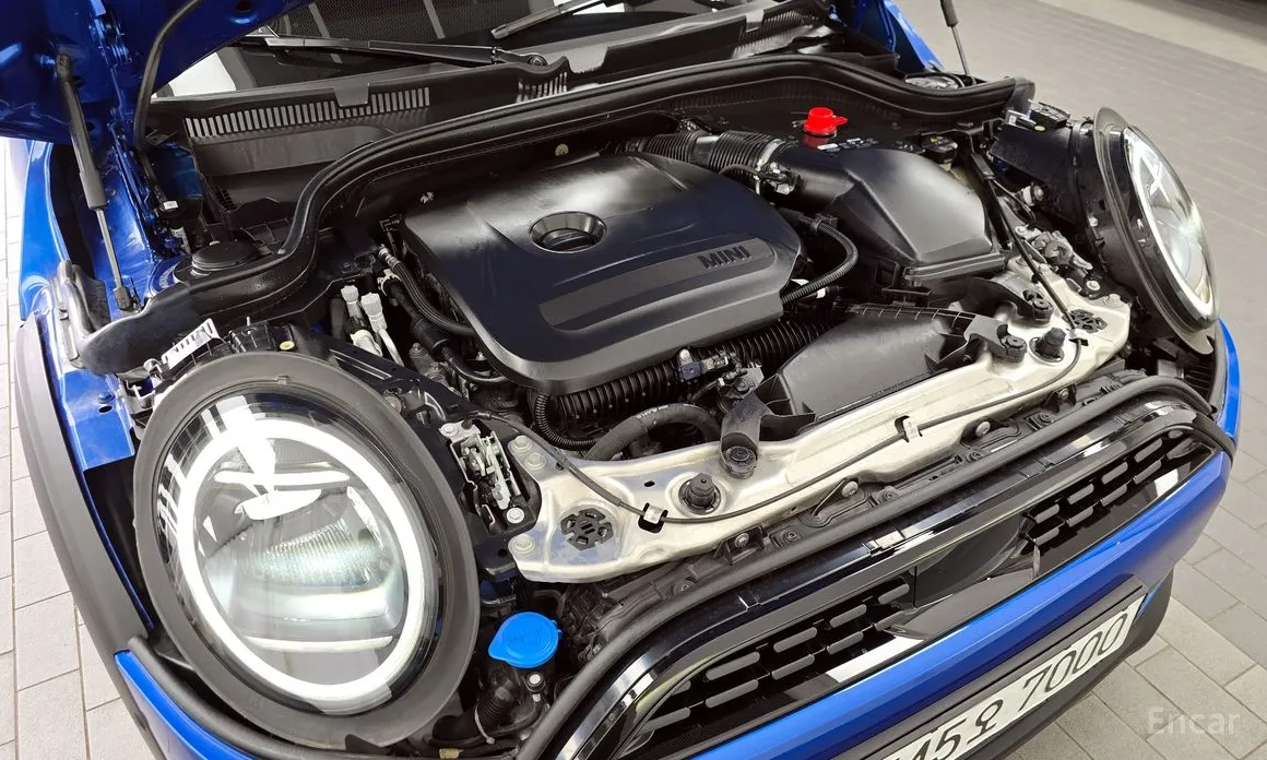 Mini Cooper 2024 Classic