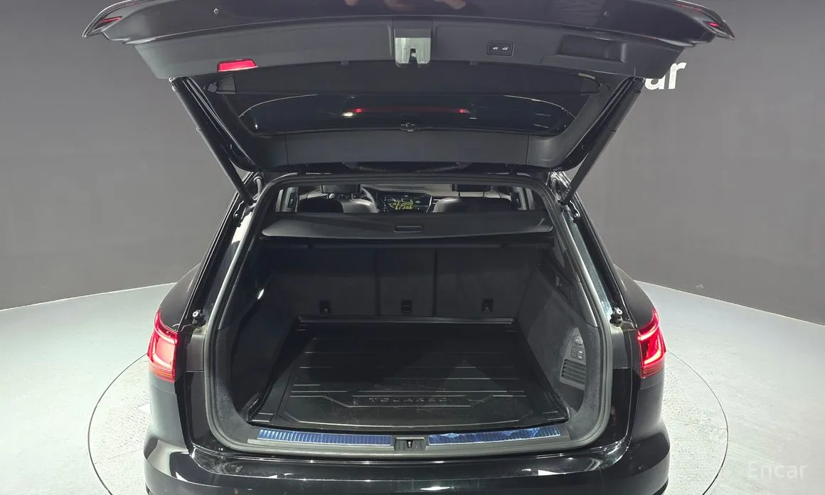 Volkswagen Touareg 2019 3.0 TDI R-Line