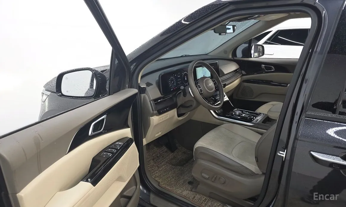 Zdjęcie 11 - Kia Carnival