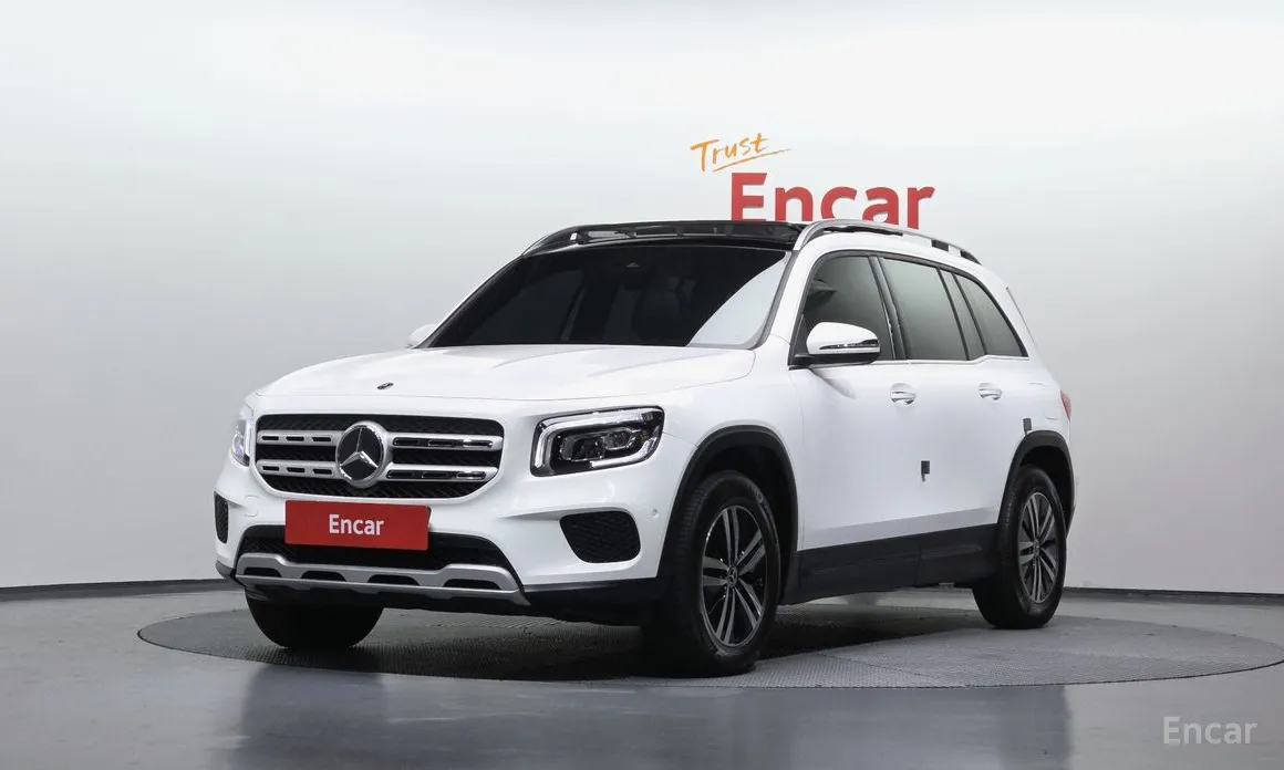Фото 1 - Mercedes-Benz GLB-Class