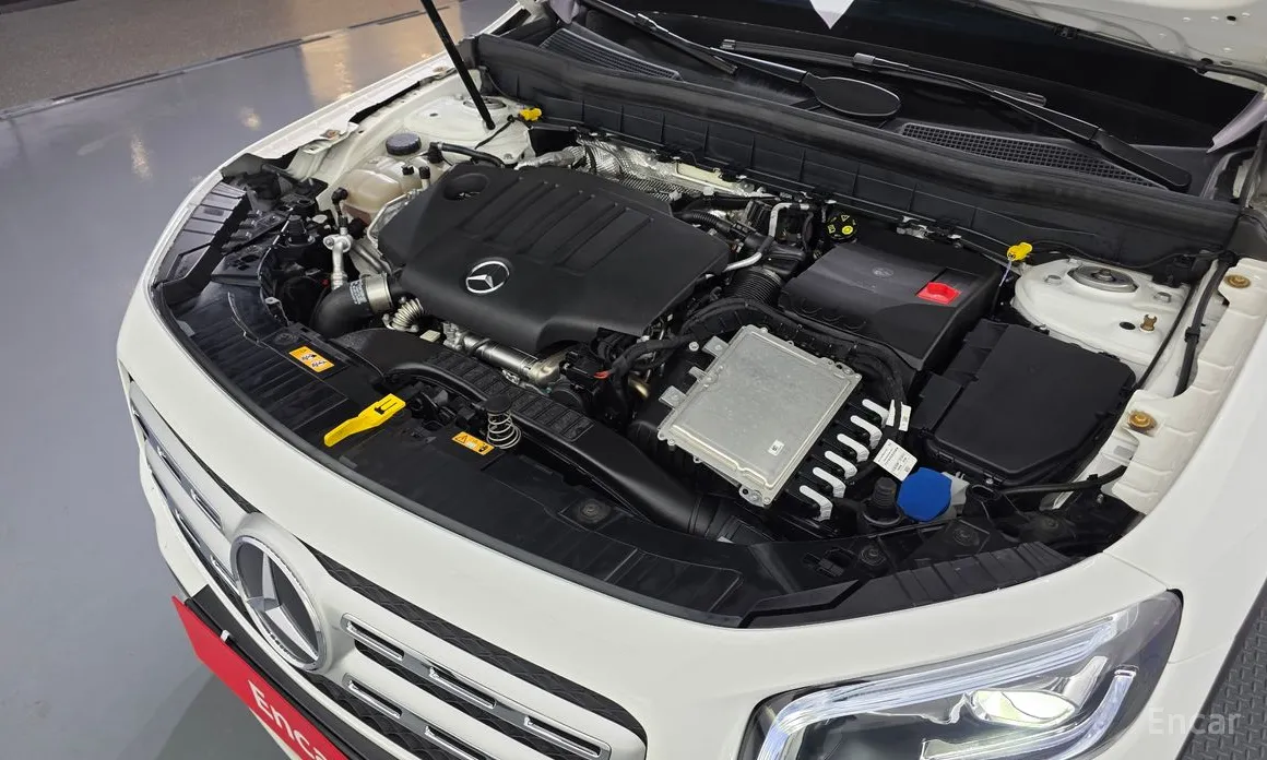 Фото 6 - Mercedes-Benz GLB-Class