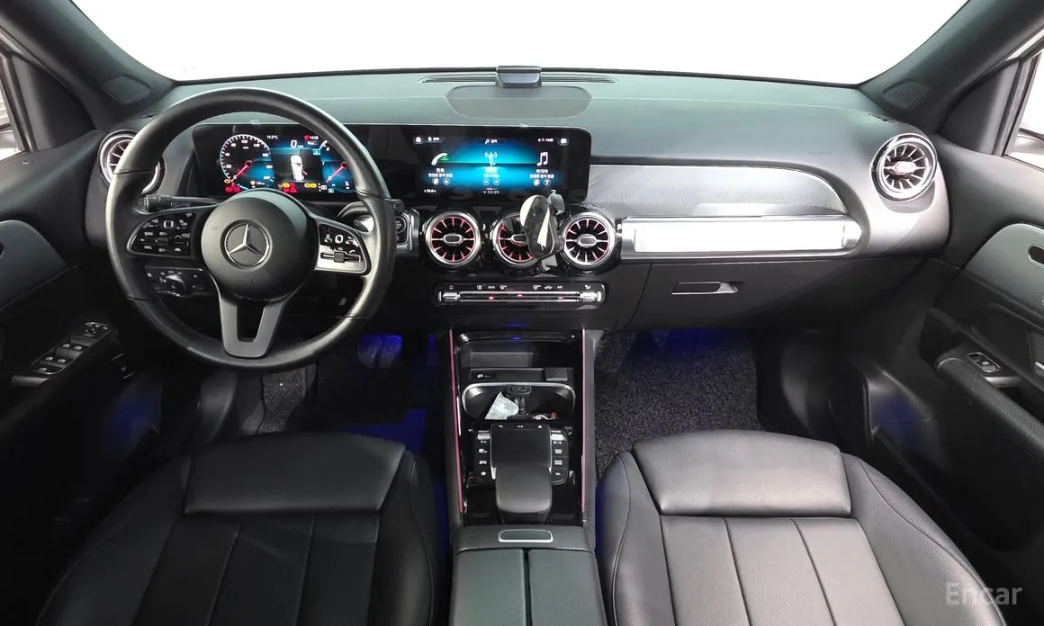 Фото 7 - Mercedes-Benz GLB-Class
