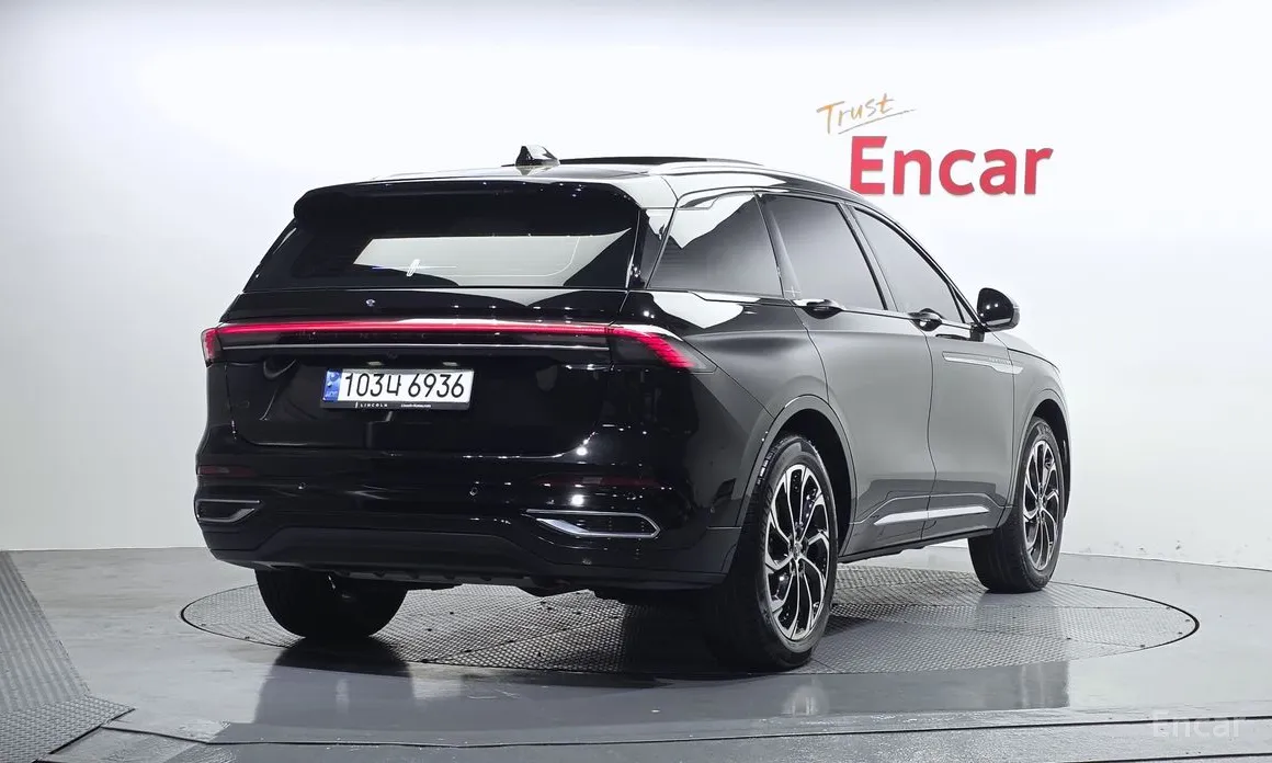 2023 Lincoln Nautilus