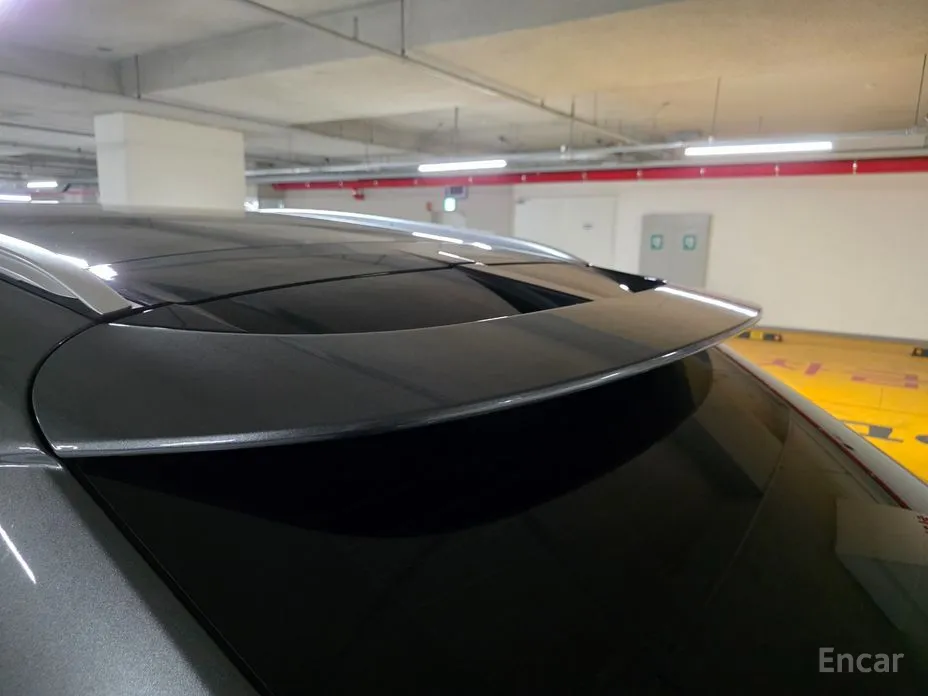 Aston Martin DBX 2020 4.0 V8