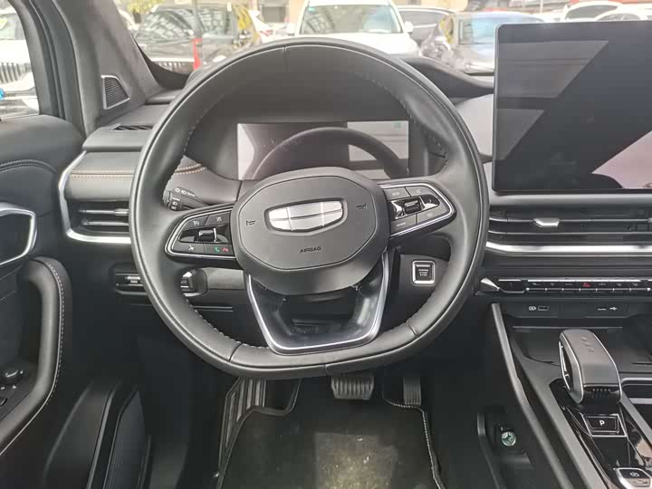 Geely Okavango L 2025 2025款 2.0T DCT尊享款