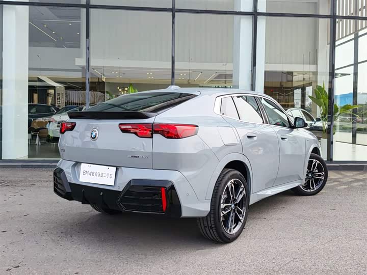 BMW X2 2025 2025款 sDrive25i M运动套装