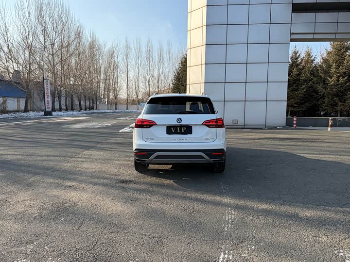 Volkswagen Tayron 2022 2022款 280TSI 两驱豪华智联版