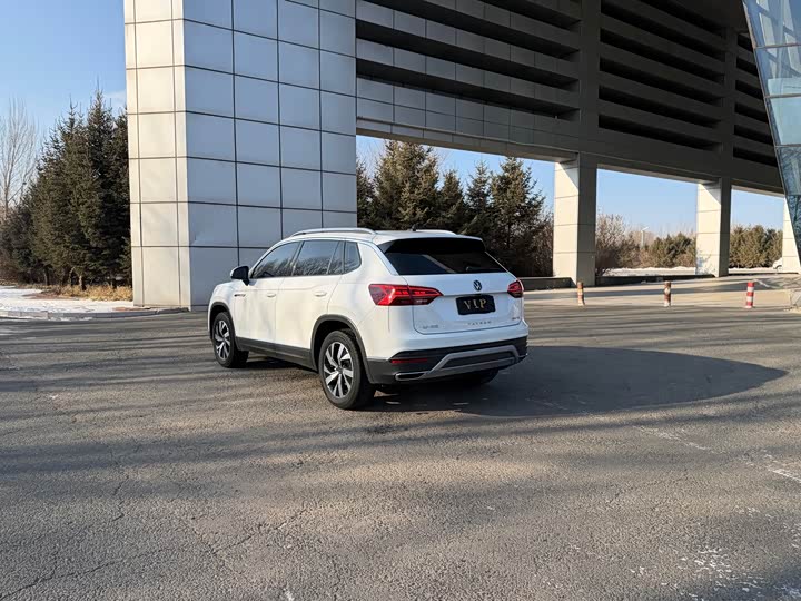 Volkswagen Tayron 2022 2022款 280TSI 两驱豪华智联版
