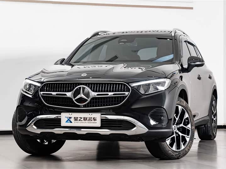 Mercedes-Benz GLC-Class 2026 2026款 GLC 260 L 4MATIC 经典版