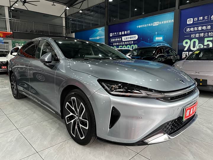 Baojun Xiangjing 2025 2025款 插混 140km豪华版