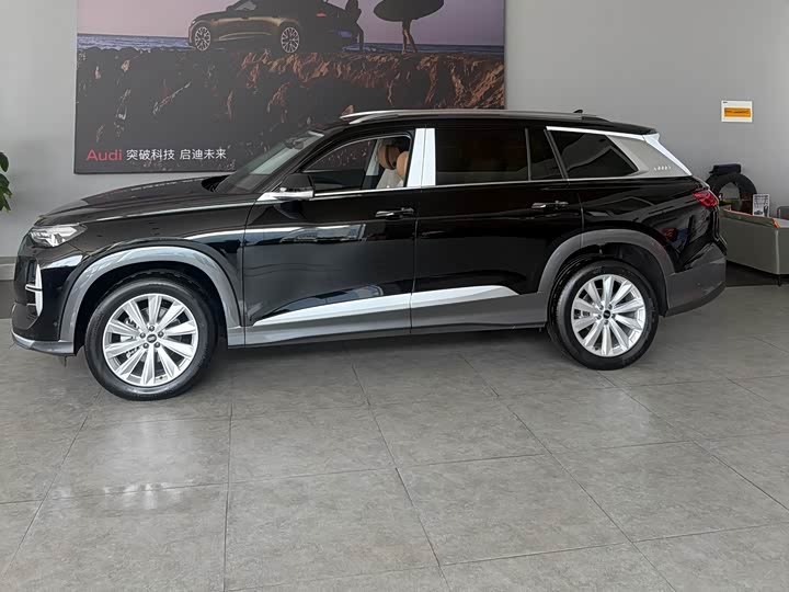 2026 Audi Q6