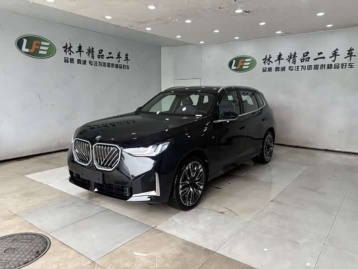BMW X3 2025 2025款 xDrive30L 尊享型 M运动套装