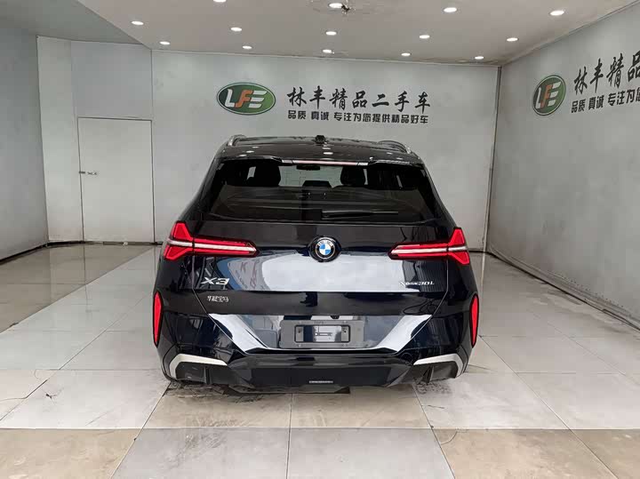 BMW X3 2025 2025款 xDrive30L 尊享型 M运动套装