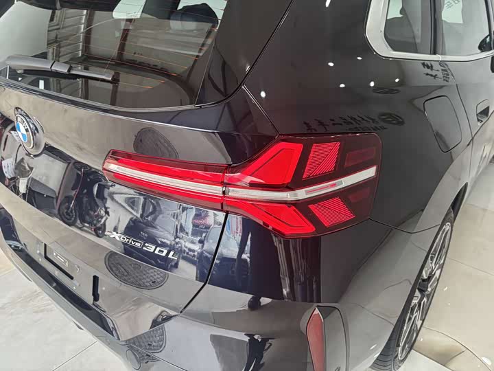 BMW X3 2025 2025款 xDrive30L 尊享型 M运动套装