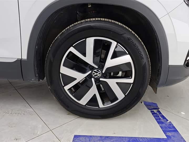 Volkswagen Tayron 2024 2024款 330TSI 两驱豪华Plus进阶版