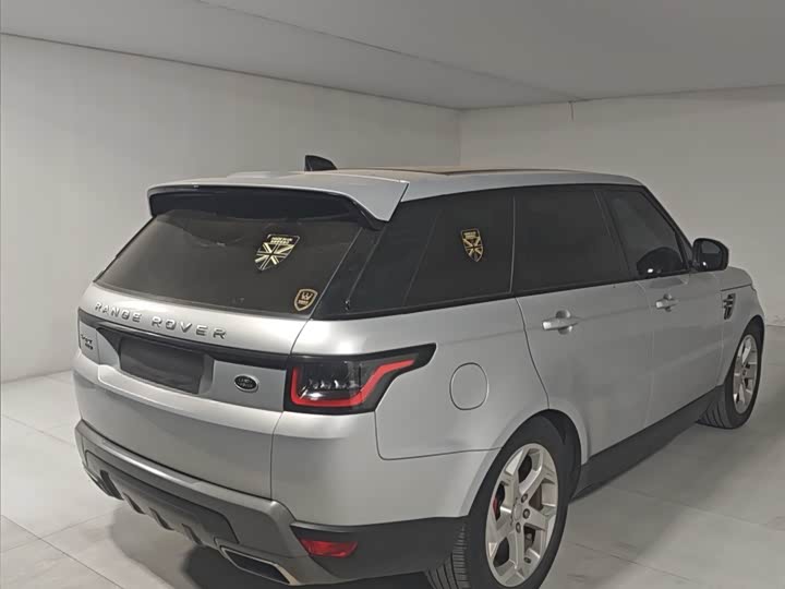 Фото 9 - Land Rover Range Rover Sport Hybrid