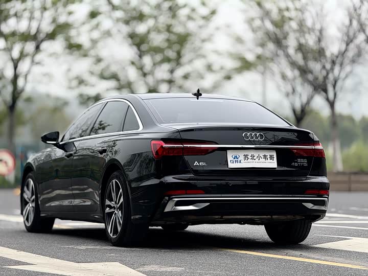 صورة 6 - Audi A6L