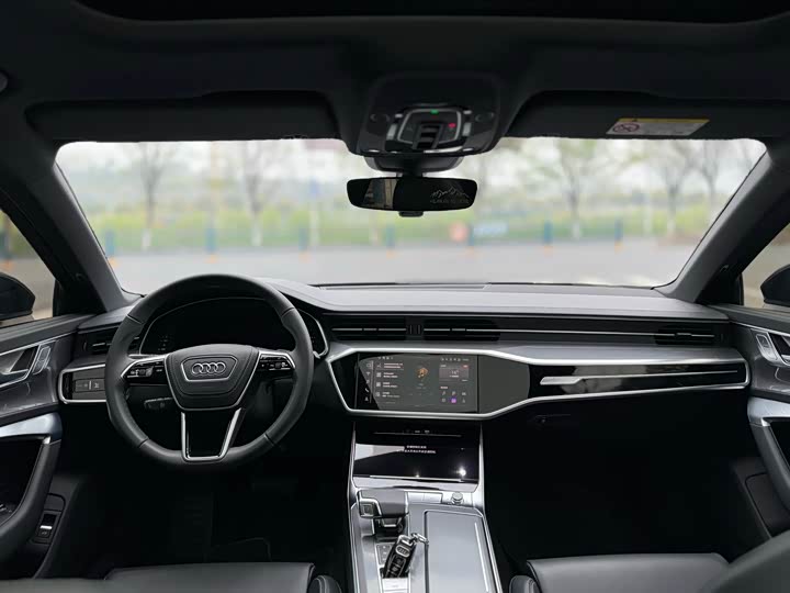 صورة 9 - Audi A6L
