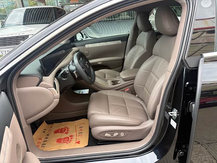 IM motors L6 2025 2025款 Ultra
