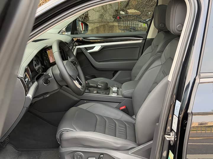 Volkswagen Touareg 2022 2022款 2.0TSI 领航特别版