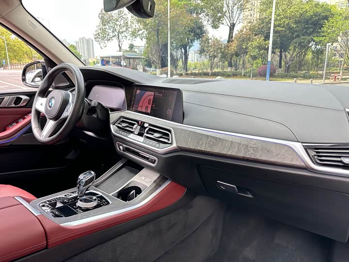 Zdjęcie 9 - BMW X5