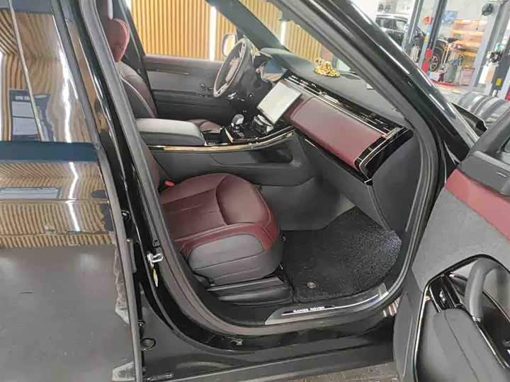 Фото 5 - Land Rover Range Rover Sport