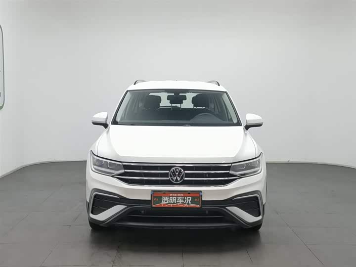 Фото 3 - Volkswagen Tiguan L Pro