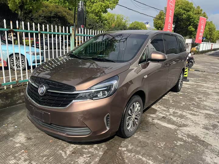 Photo 1 - Buick GL8 ES
