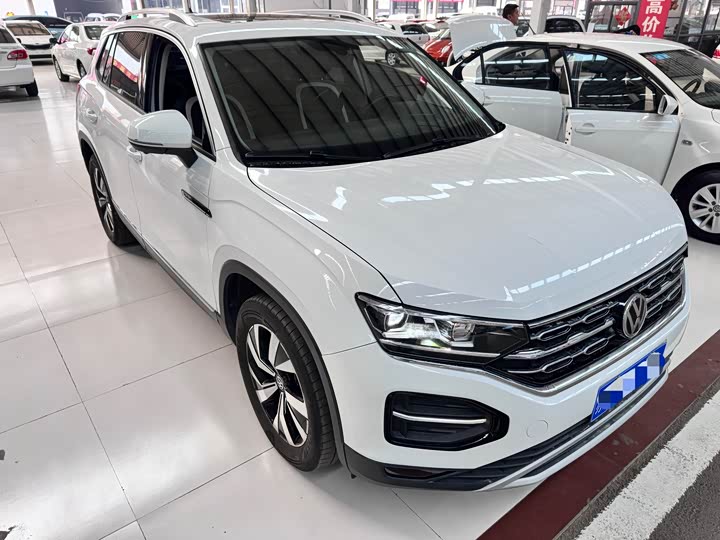 Фото 3 - Volkswagen Tayron