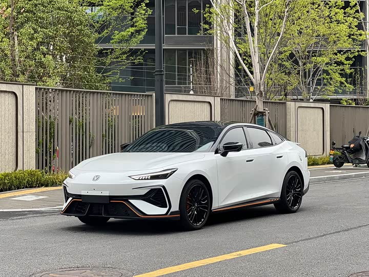 Changan UNI-V 2025 2025款 第三代 2.0T 劲擎型