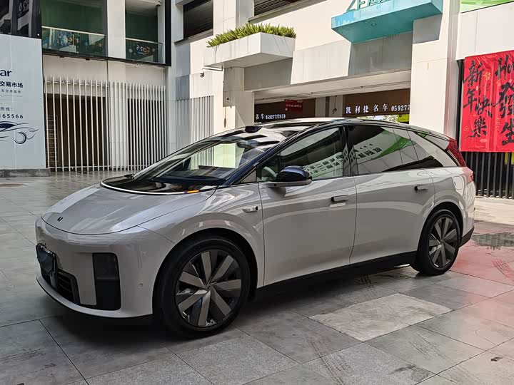 LiXiang i8 2025 2025款 标准版