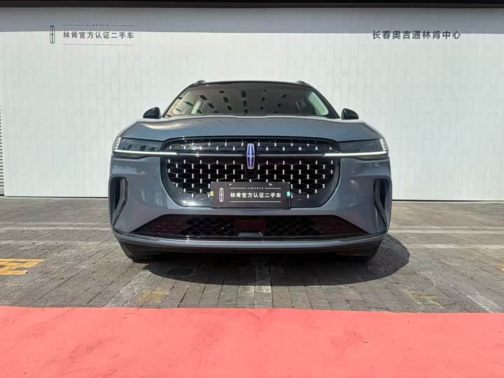Lincoln Nautilus 2025 2025款 2.0T 四驱尊逸混动版