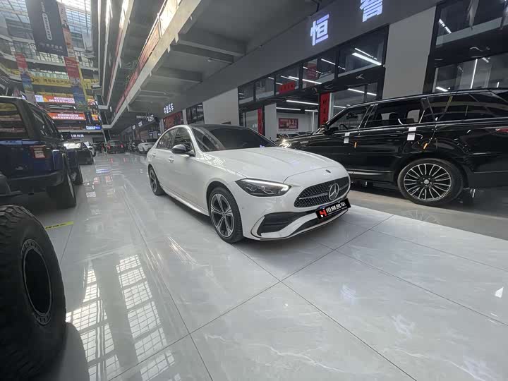 Фото 3 - Mercedes-Benz C-Class