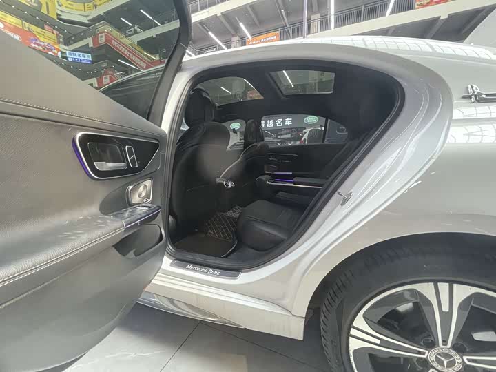 Фото 5 - Mercedes-Benz C-Class