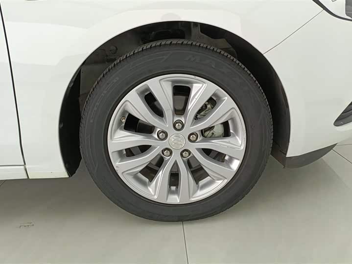 Фото 6 - Buick Excelle GT