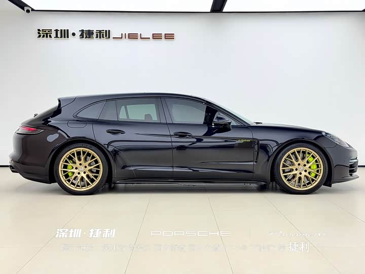 Фото 3 - Porsche Panamera Hybrid
