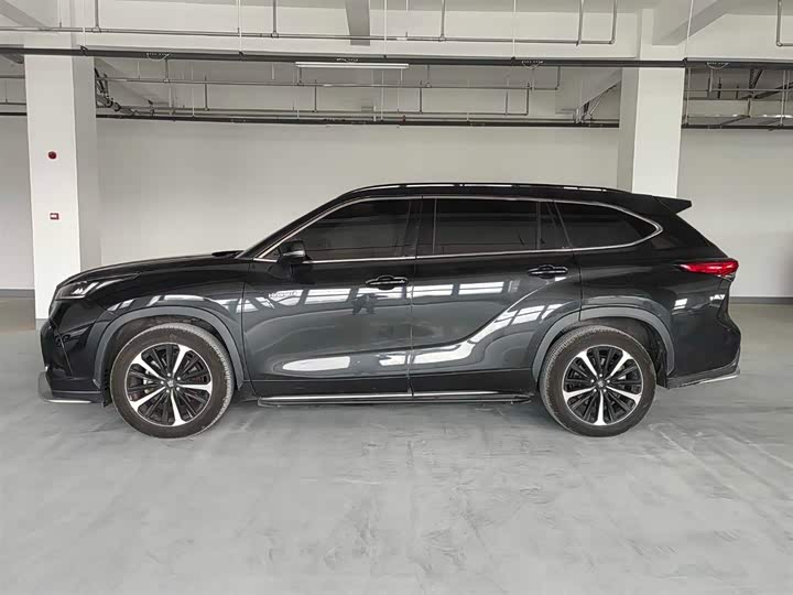 Toyota Crown Kluger 2021 2021款 2.5L HEV四驱旗舰版