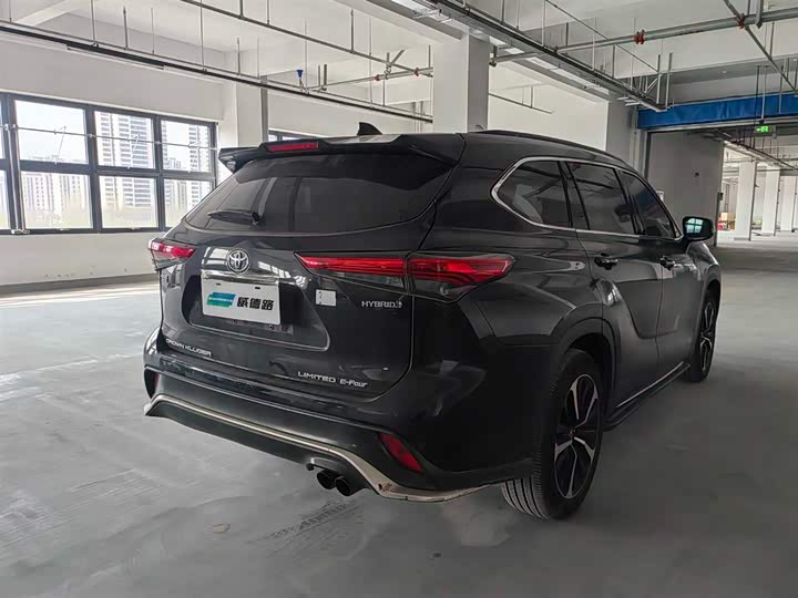 Toyota Crown Kluger 2021 2021款 2.5L HEV四驱旗舰版