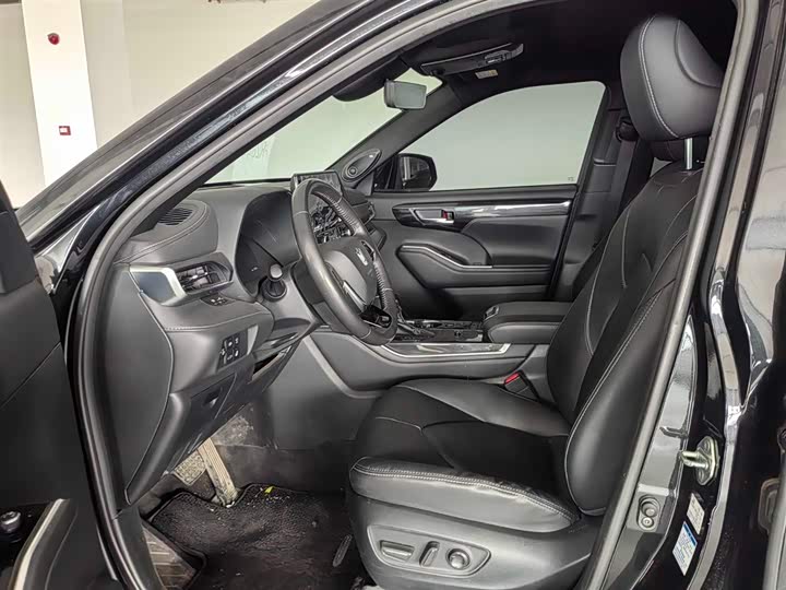 Toyota Crown Kluger 2021 2021款 2.5L HEV四驱旗舰版