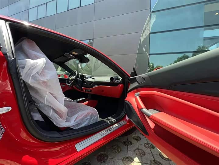 Ferrari F8 2019 2019款 Tributo 3.9T V8