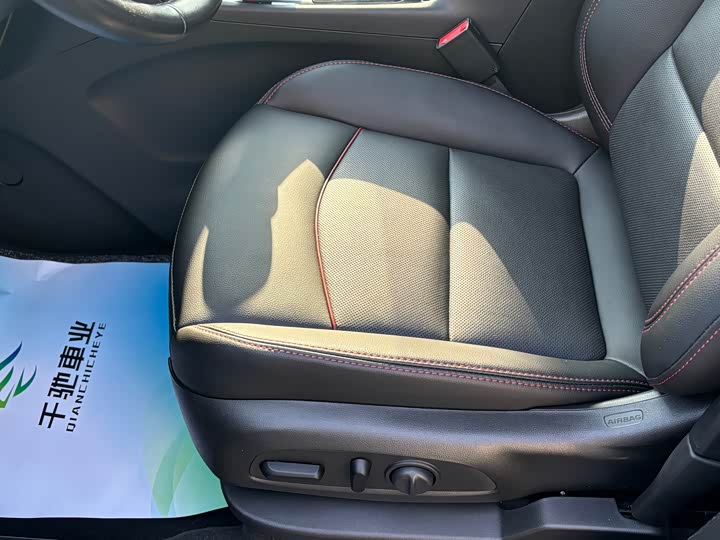 Chevrolet Equinox 2022 2022款 轻混 550T RS 四驱智能捍界版
