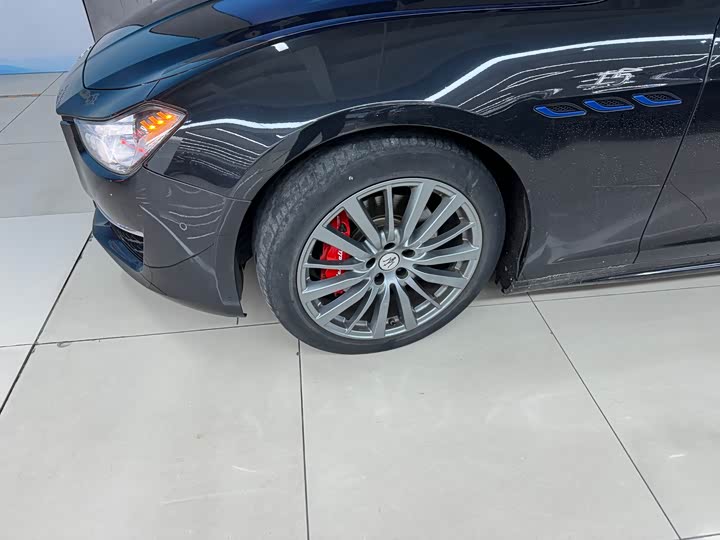 Maserati Ghibli 2022 2022款 2.0T GT锋芒版