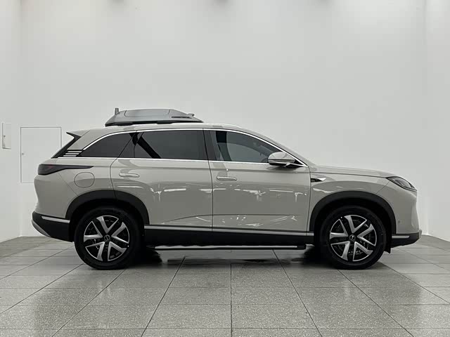 BYD Sea Lion 07 DM-i Hybrid 2025 2025款 150 领航+版