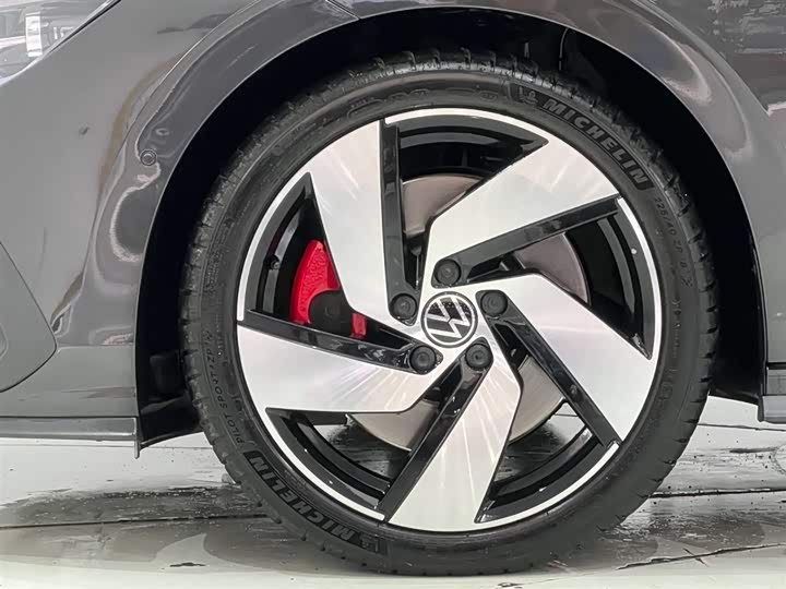 Volkswagen Golf GTI 2023 2023款 380TSI DSG GTI