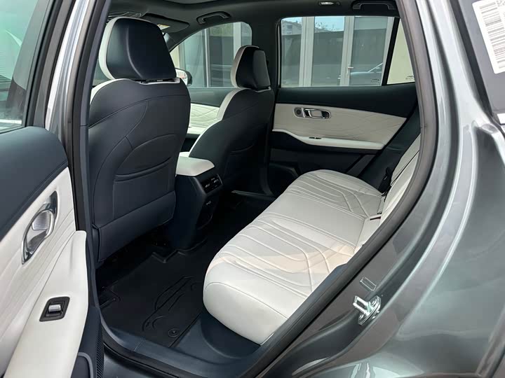 Geely Galaxy Starship 7 2025 2025款 120km 探索+版