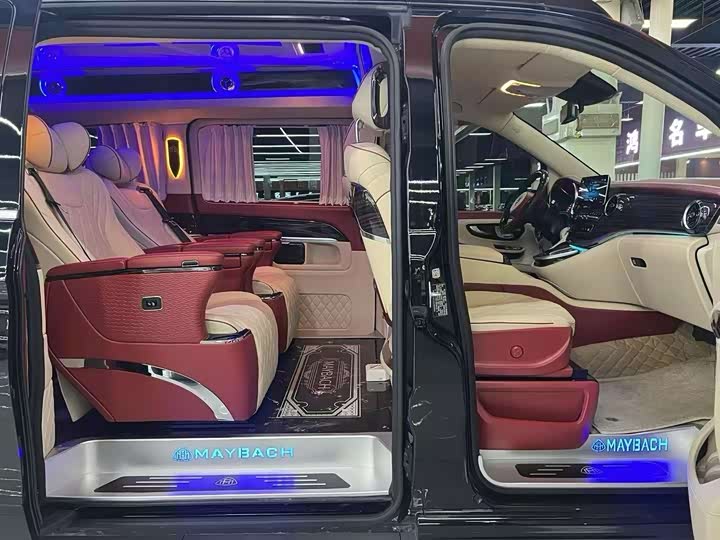 Mercedes-Benz V-Class 2022 2022款 V 260 L 长轴距豪华版