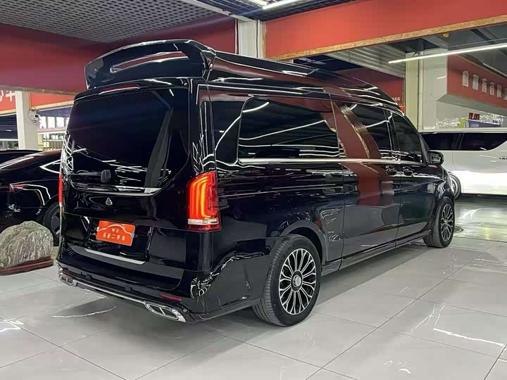 Mercedes-Benz V-Class 2022 2022款 V 260 L 长轴距豪华版