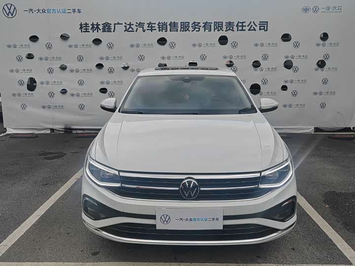 Фото 2 - Volkswagen Bora